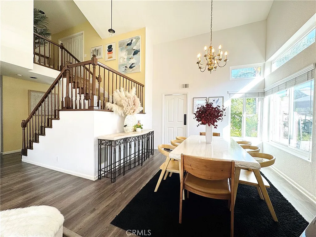4 bed, 2079 sqft, $3,600 — Photo 3