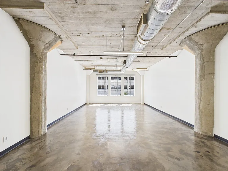 RiverFront live - Work Lofts — Photo 25