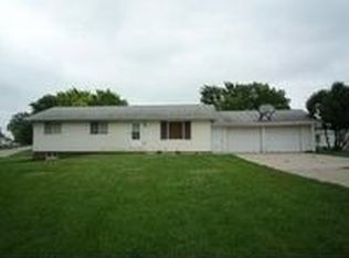 212 N 2nd St, Homer, NE 68030