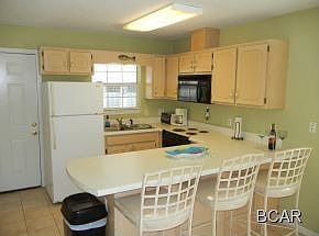5th image of 7424 Beach Dr