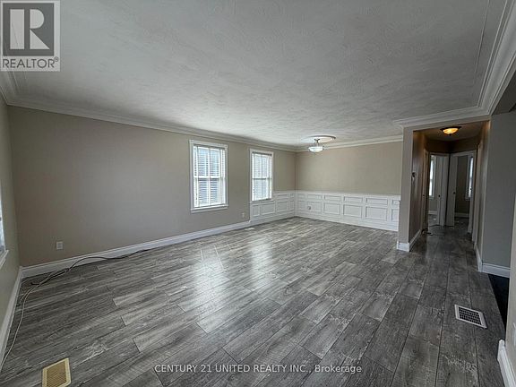 3rd image of 685 Armour Rd #4