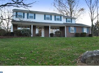 1196 Wright Dr, Huntingdon Valley, PA 19006