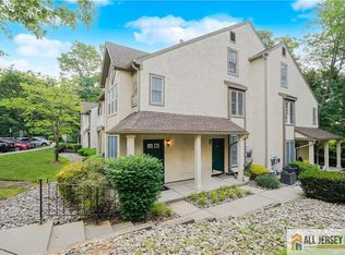 406 Commons Dr #6, East Brunswick, NJ 08816