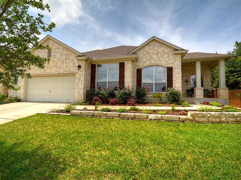 1st image of 807 Canyon Springs Dr