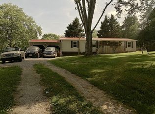 2830 Grove Rd, Mascot, TN 37806