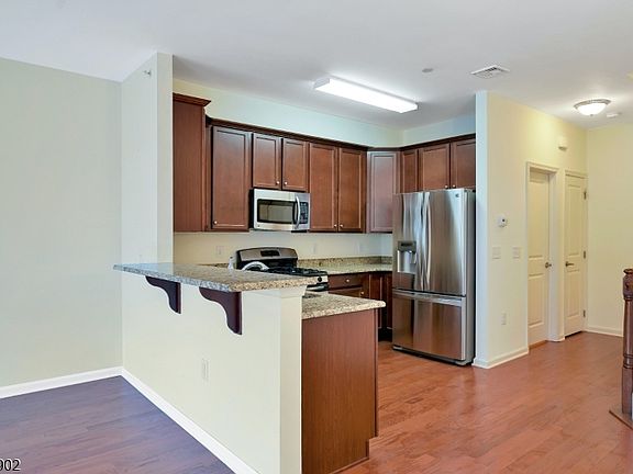 5th image of 308 Rotando Way
