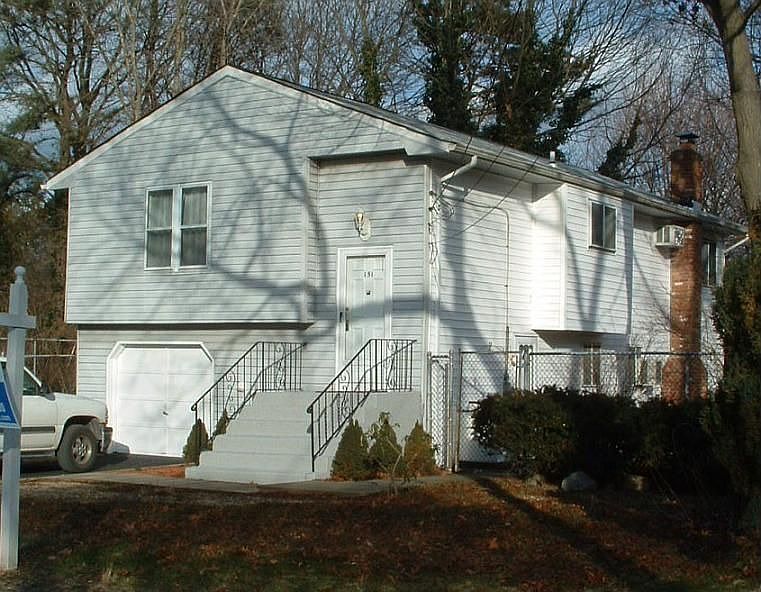 2nd image of 151 Webster Ave