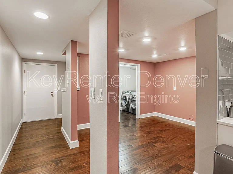 800 N Pearl St #202 — Photo 18