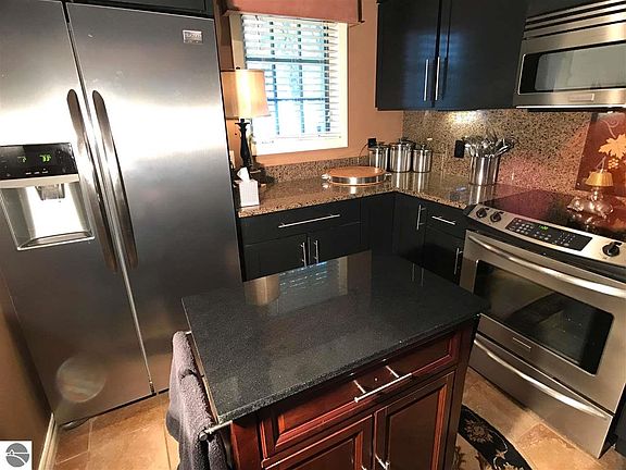 5th image of 6298 Singletree Ln #15