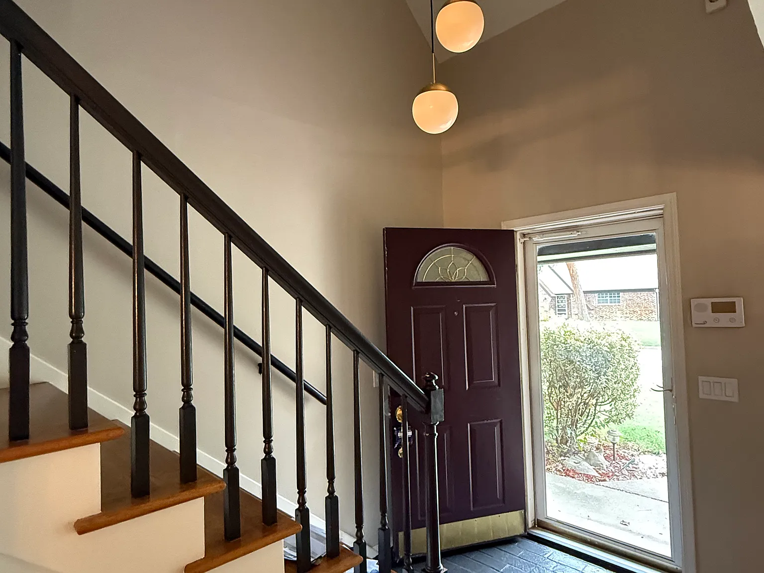 3 bed, 2.5 bath, 1765 sqft, $1,900 — Photo 3
