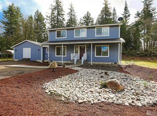 8897 Clearwater Ln SE, Port Orchard, WA 98367