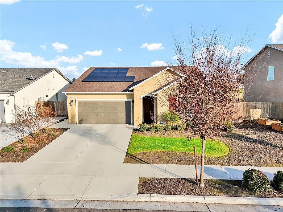 2122 N Rinaldi Court photo 1