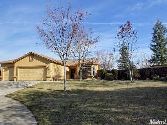 2nd image of 103 Fuller Ct