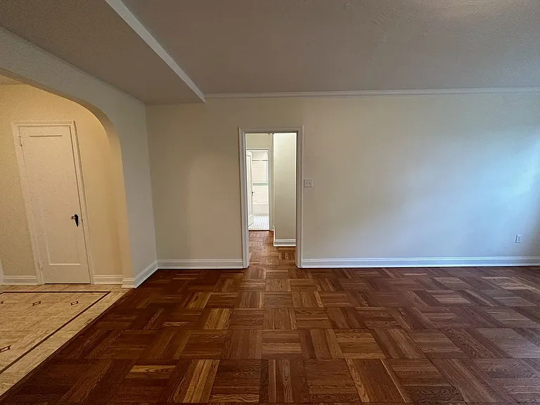The Royal York Apartments — Photo 101