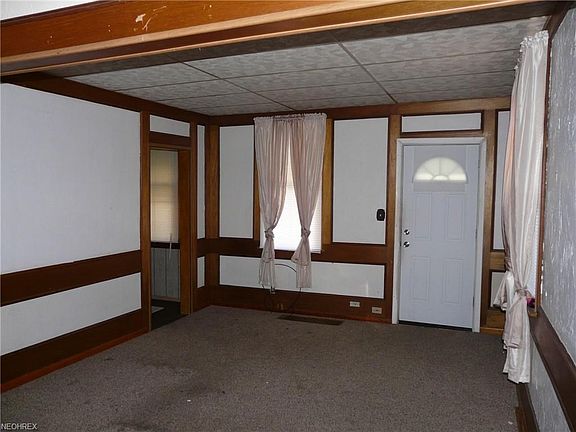 3rd image of 4013 Newark Ave