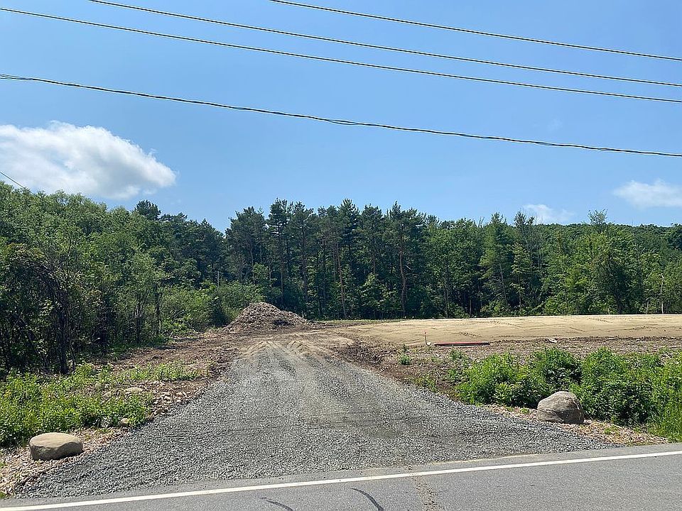 1st image of 929 Sacandaga Rd