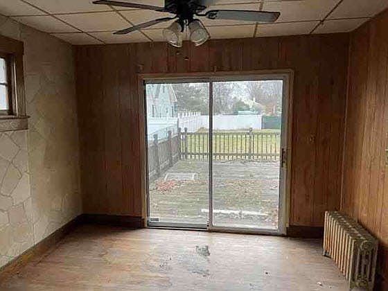 5th image of 1425 W 4th St