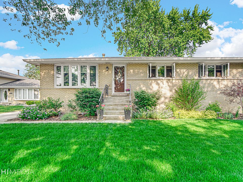 1st image of 10637 S Terry Dr