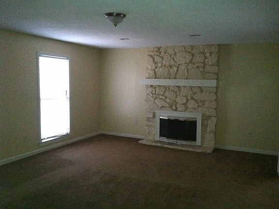 3rd image of 8409 E Rembrook Dr