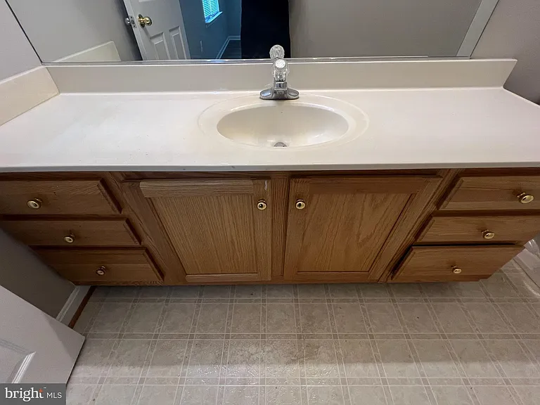 18023 Calabar Dr — Photo 14