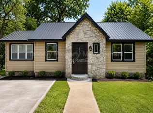 1812 John Ross Rd, Chattanooga, TN 37412