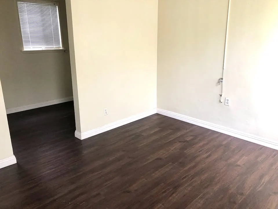 1 bed, 425 sqft, $1,650 — Photo 3