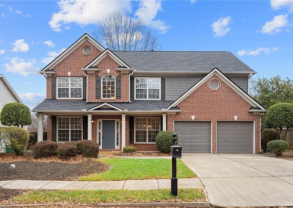 1st image of 375 Windsong Way