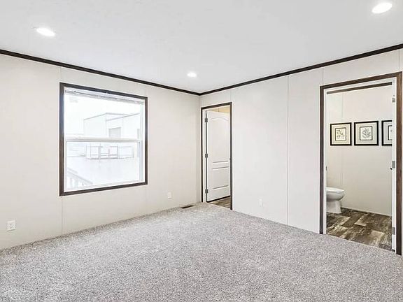2nd image of 820 S Pine Ave #256