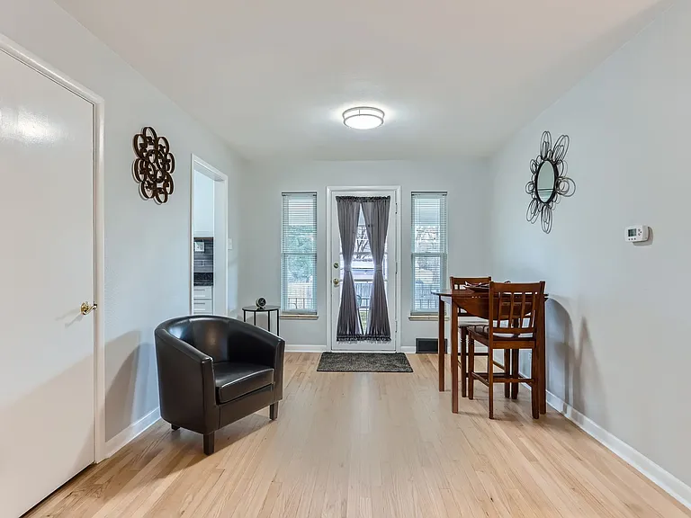 1250 E Amherst Ave — Photo 10