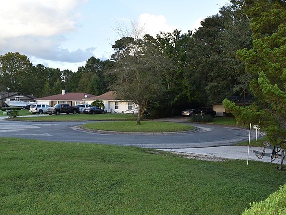 4th image of 7916 Winterwood Cir S