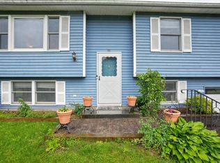 22 Riverdale Dr, Wingdale, NY 12594