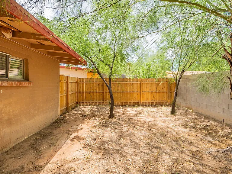 *Spectacular Homes Ready For Move In* — Photo 14