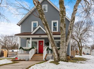 1013 13th Ave, Grafton, WI 53024