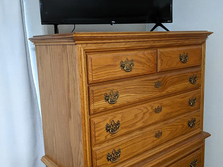 Smart tv in master bedroom