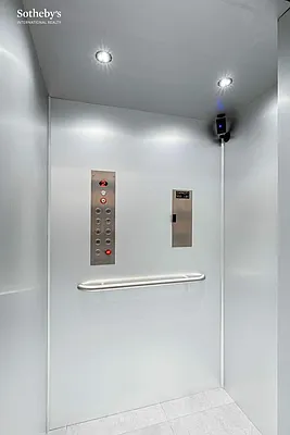 Sold by Sotheby's International Realty | media 19