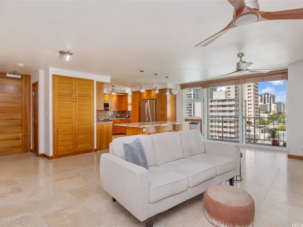 222 Liliuokalani Ave APT 1003, Honolulu, HI 96815