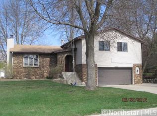 1420 Nottingham Dr SE, Owatonna, MN 55060