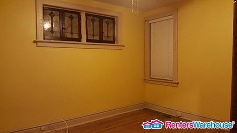 2nd image of 3959 Wilmington Ave