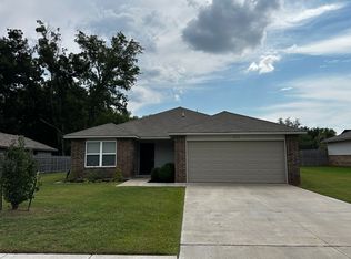 910 Riverrun Dr, Noble, OK 73068