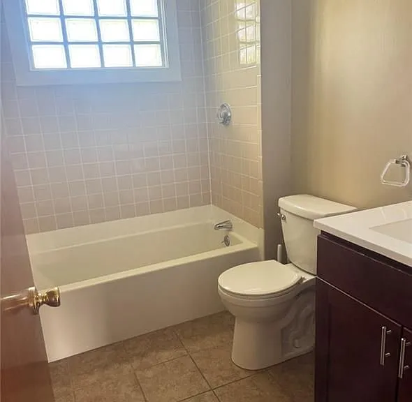272 Child St #2 — Photo 7
