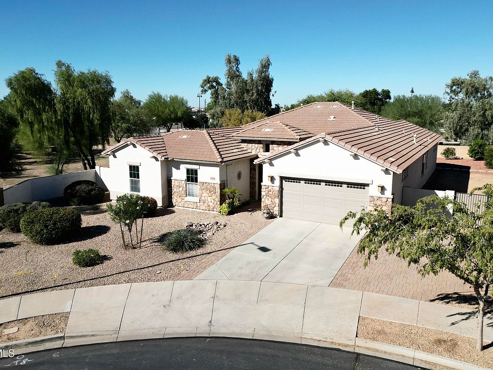 1st image of 19244 E CAMACHO Road