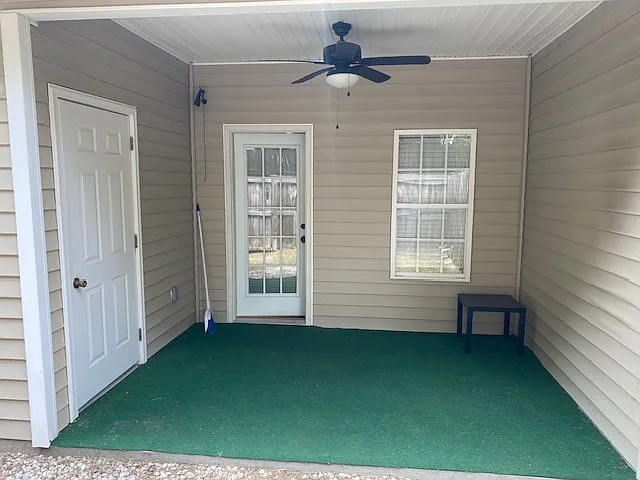 2759 Winterbrook Dr #E — Photo 2