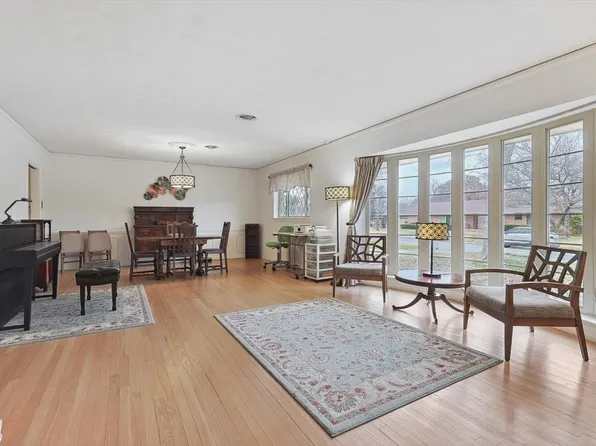 2830 Bonnywood Ln, Dallas, TX 75233