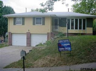 1604 S Sycamore St, Bellevue, NE 68005