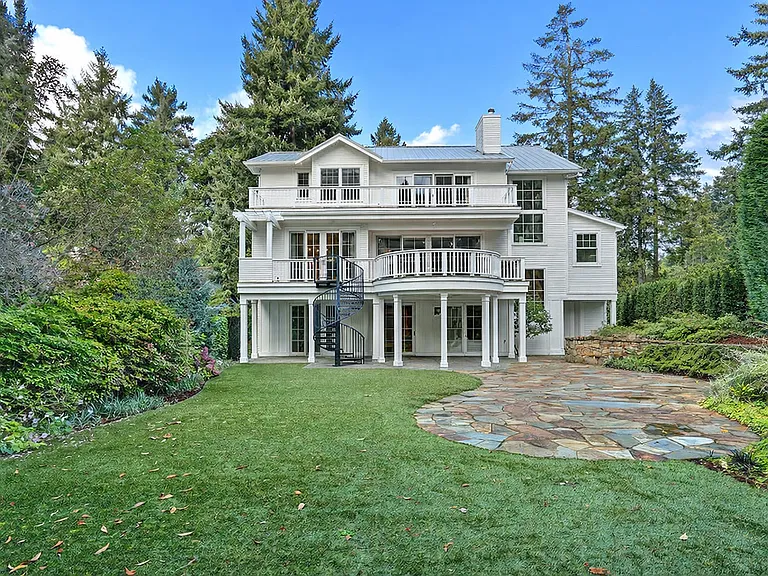 8975 NE 10th St — Photo 31