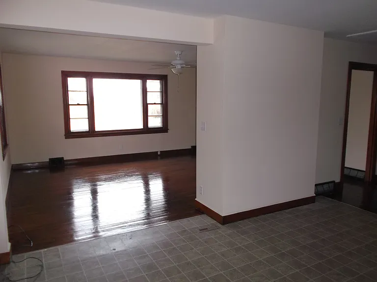 4454 S Wilson Rd — Photo 10