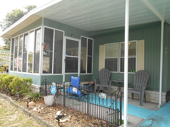 3rd image of 3150 NE 36th Ave #361