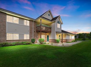 6936 Dale Dr UNIT 5, Racine, WI 53402