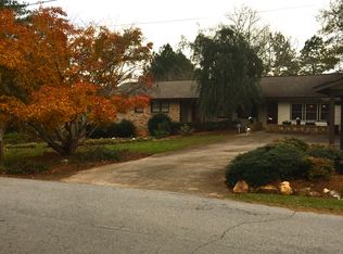 135 Tony Dr, Carrollton, GA 30117