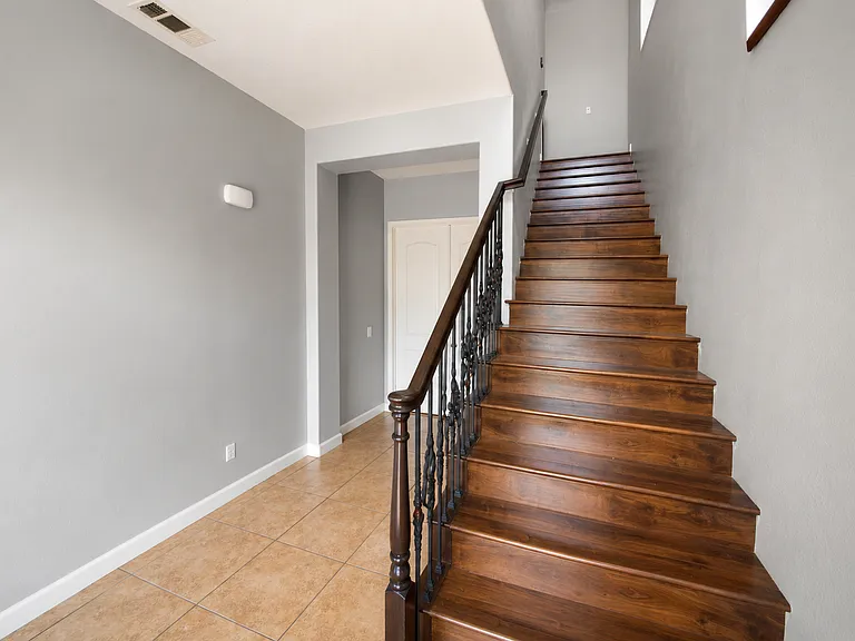28634 Bay Meadows Ave — Photo 26